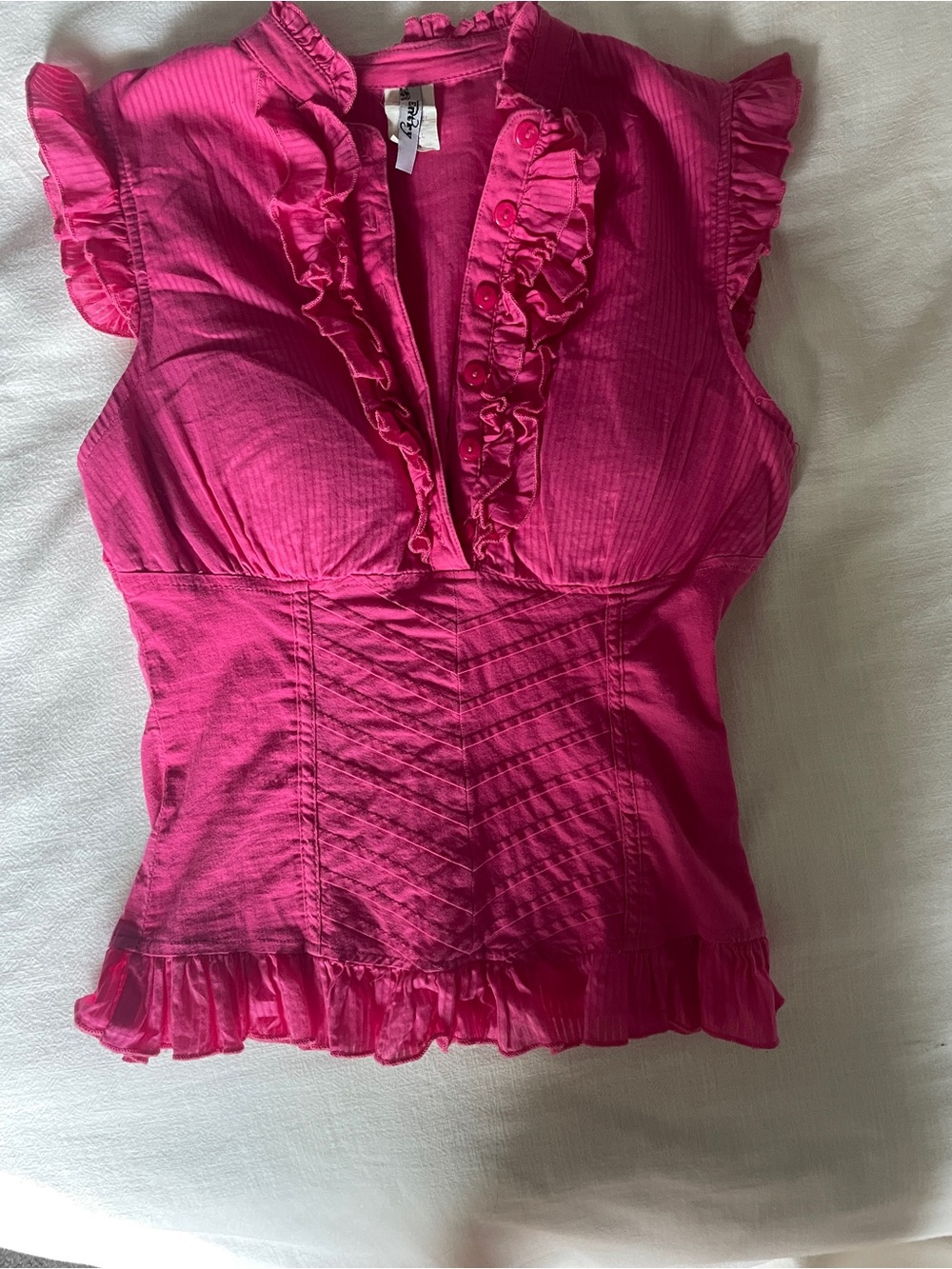Entry Hot Pink Ruffled V-Neck Sleeveless Camisole